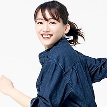綾瀬はるか CM ユニクロ 「LifeとWear ブラトップ走るクルマ篇。」！ | 素敵な女優ダイアリー